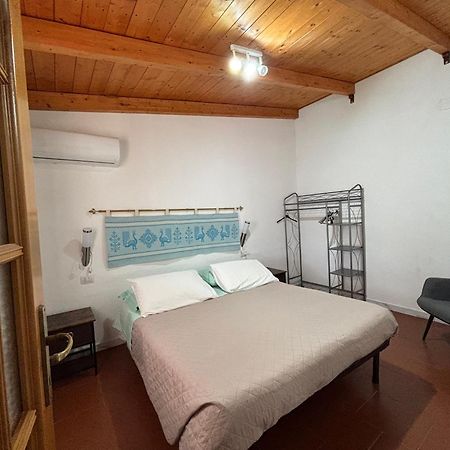 Casa Vacanza Ligustro Appartamento Il Toro SantʼAntìoco Buitenkant foto